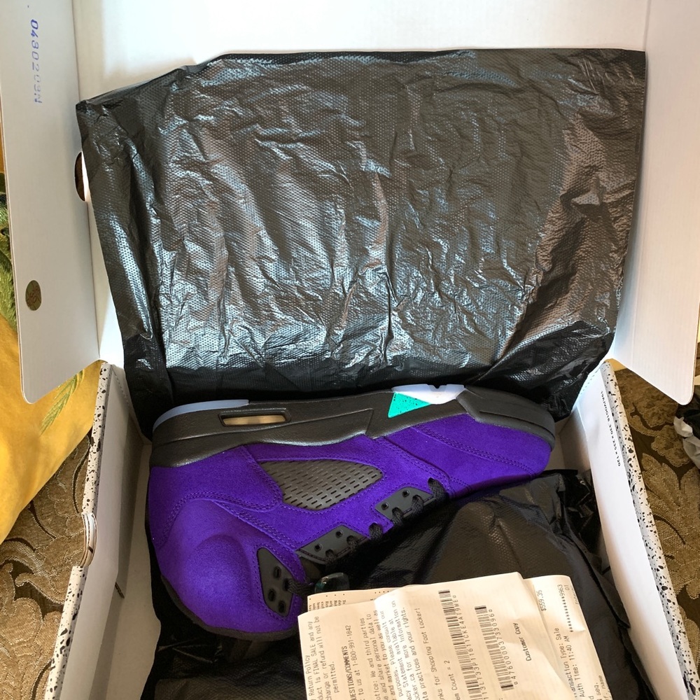 Jordan 5 grapes 🍇 - Picture 5 of 5
